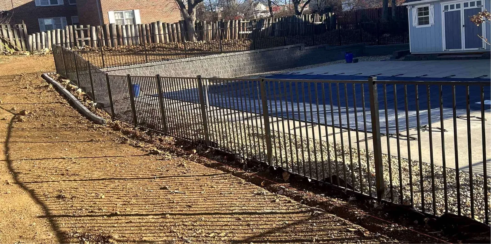 Fence installed by Select Fencing